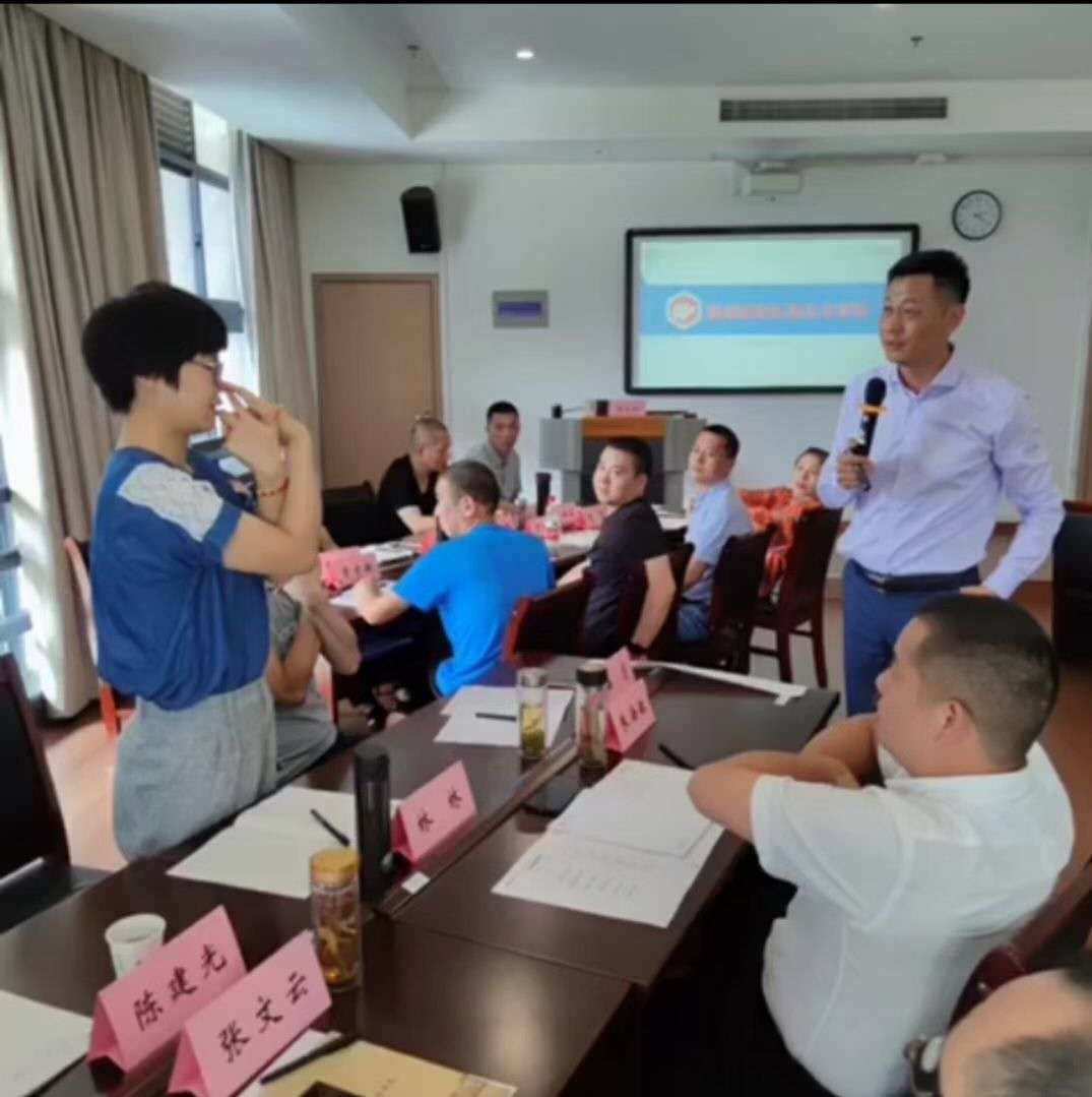 9月24~25日，廉发强老师为浙江温州烟草公司讲授《高绩效团队建设模拟体验》第二期圆满结束！