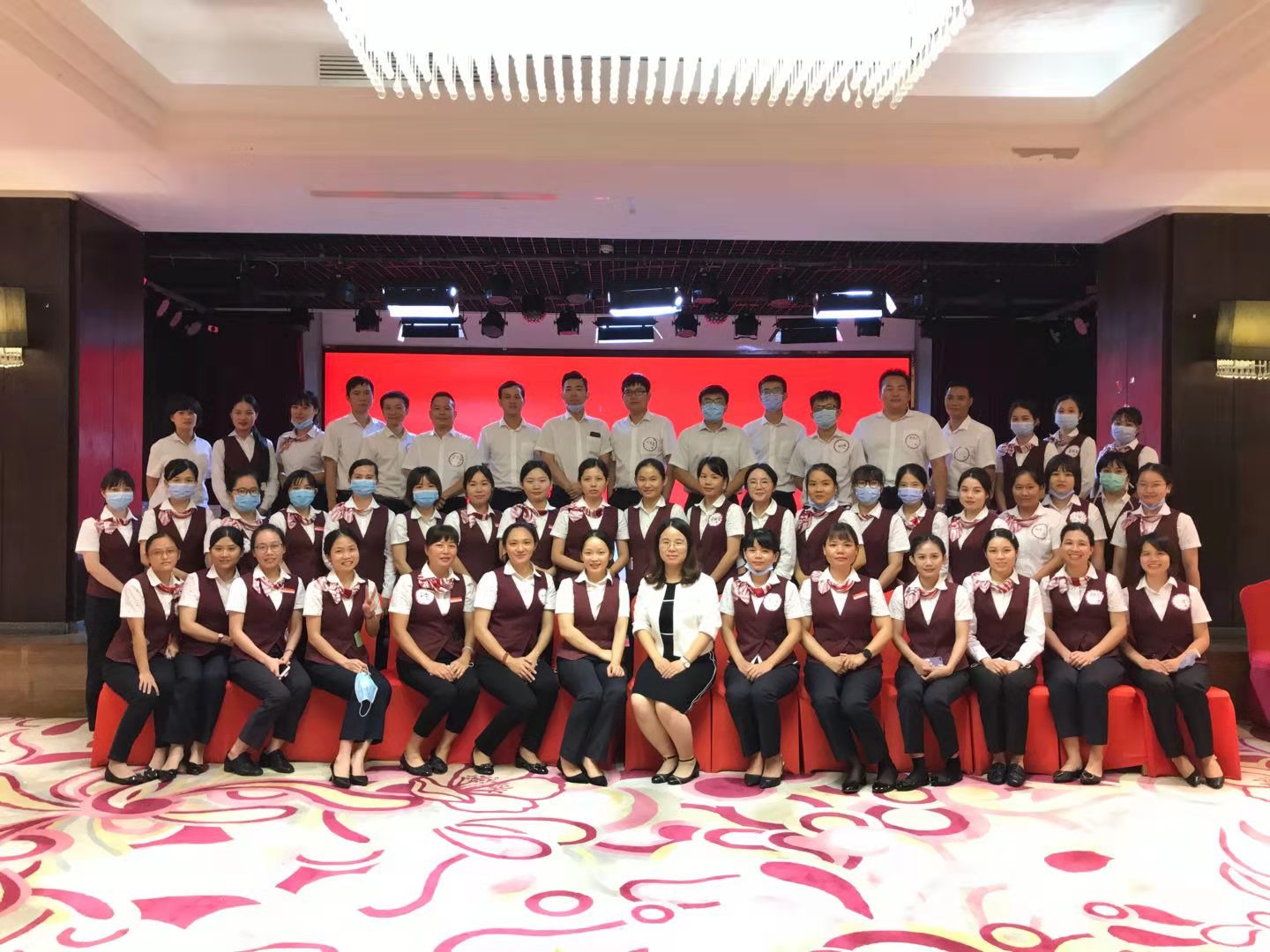 【2020年7月14-16日】，卞红兰老师在海口给某银行讲授3天的课程完美交付！