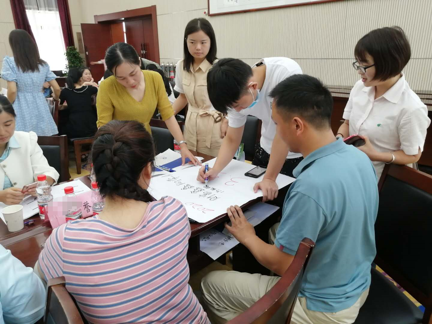 【2020年8月15日】卞红兰老师给某银行第3批学员讲授《效率为王—流量客群的营销提升和工具制作》