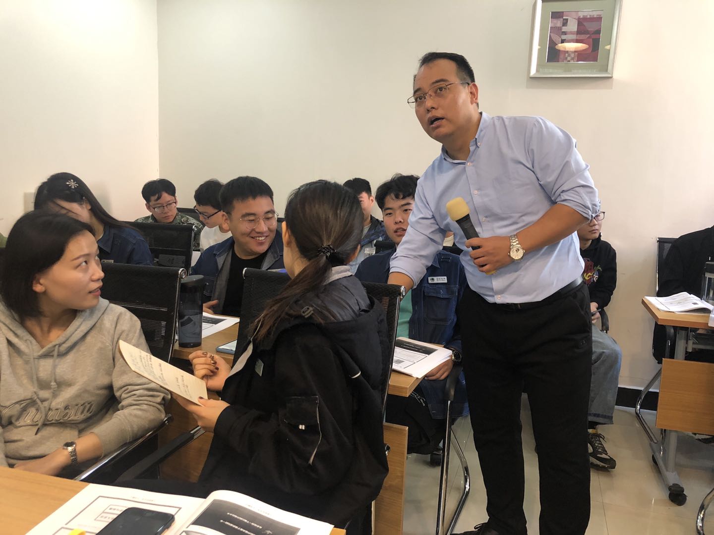【云潭老师】2020年10月23日受邀为国网系统青干班培训了1天《 中层管理者的角色认知与领导力》
