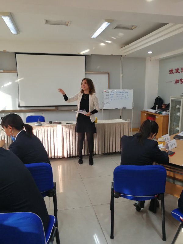 梁若冰老师—2020年11月4号在呼和浩特市中行讲授《职业生涯规划》课程