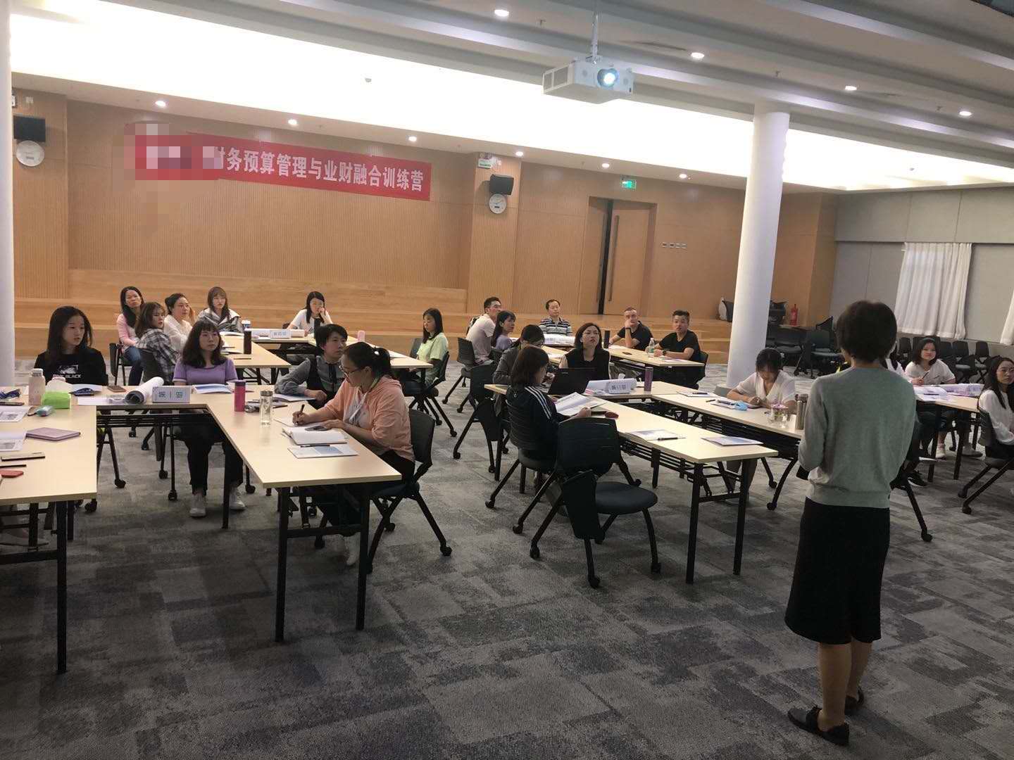 9月11-12日，张丹老师为北京万集科技股份有限公司学员讲授《财务预算与业财融合》课程