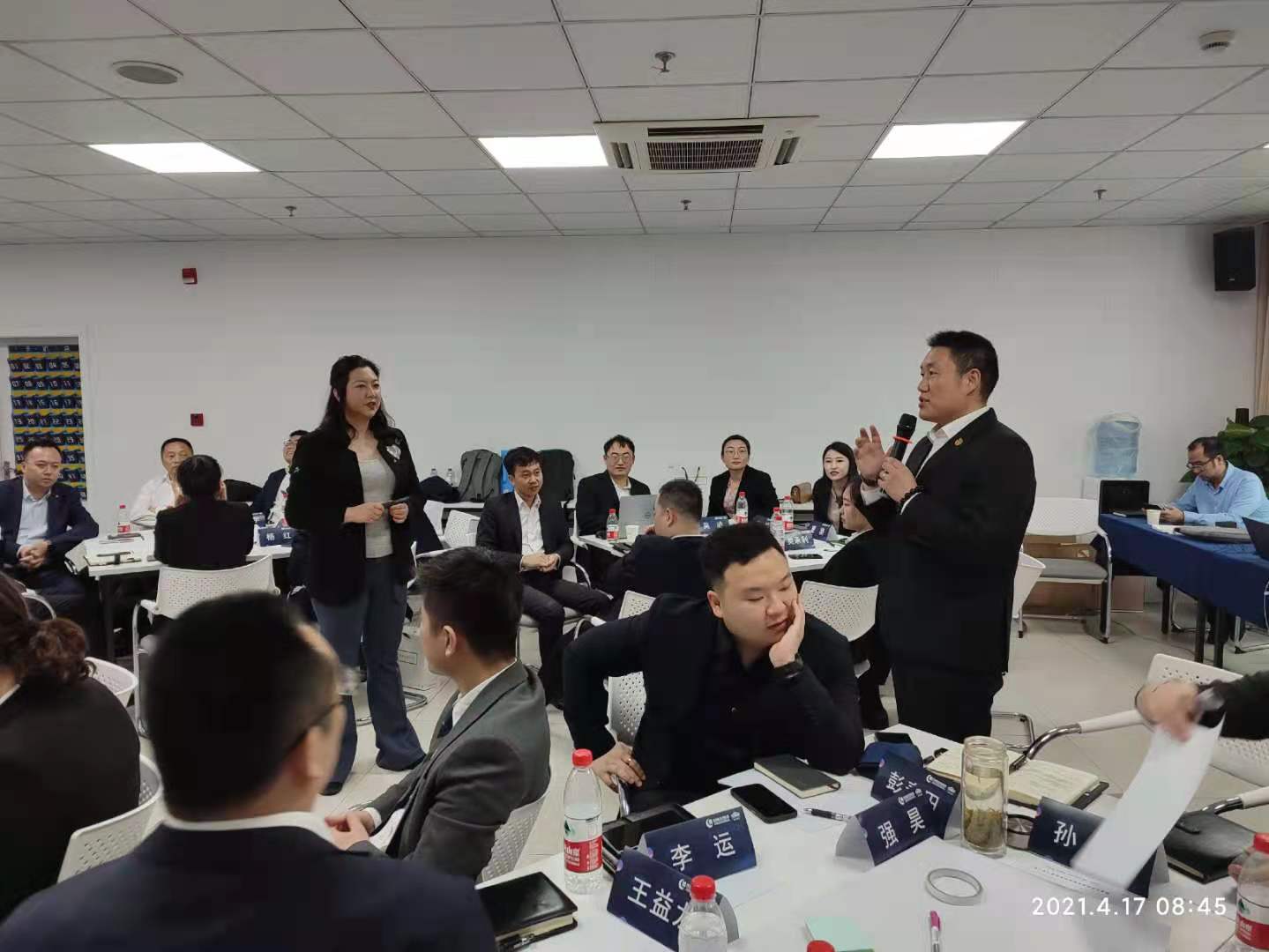 张路喆老师4月17日受邀杭州某企业讲授《市场与营销策略》圆满结束！