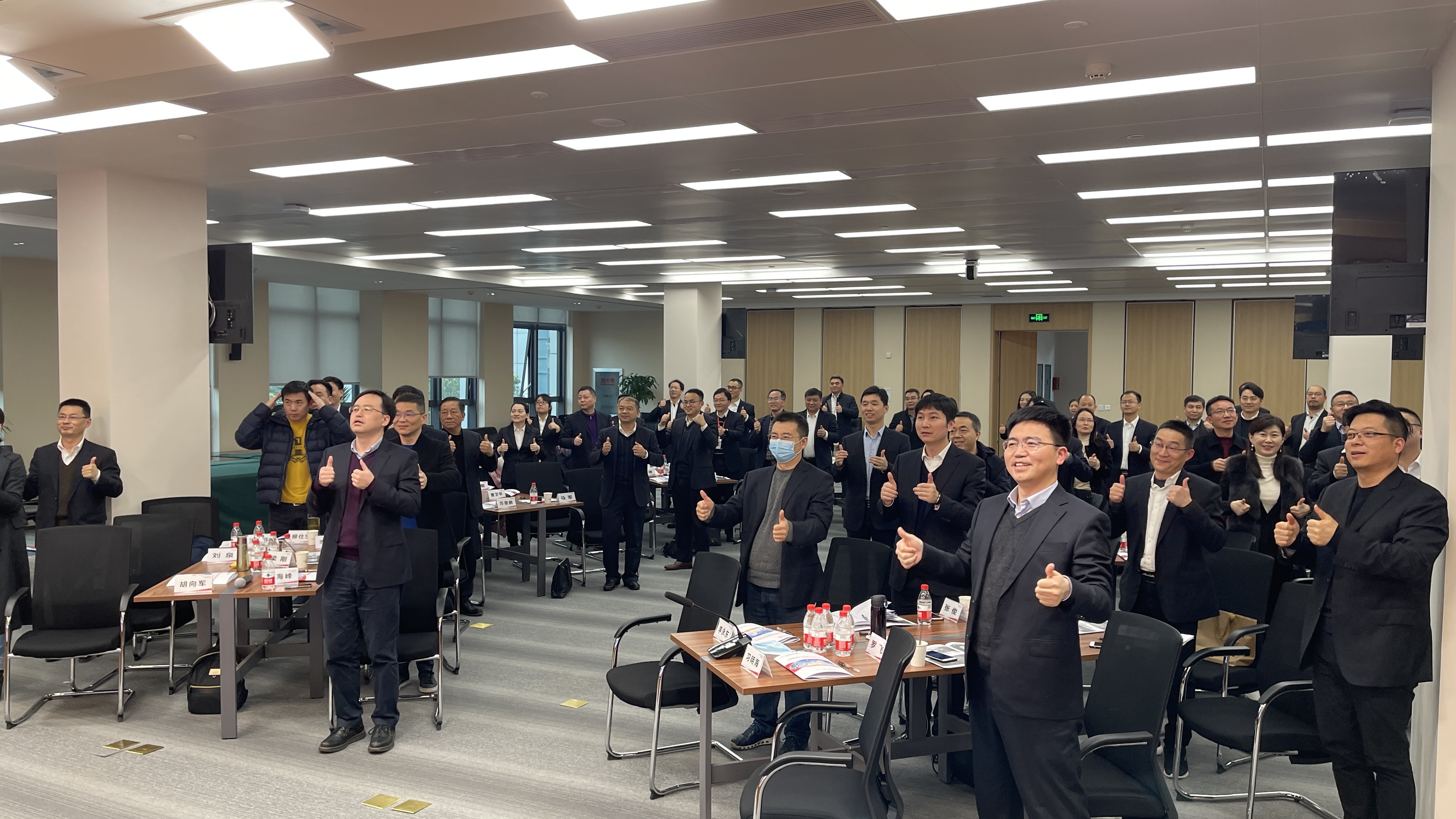 梁辉老师3月11号为武汉中国铁塔股份有限公司讲授《营销博弈与商务谈判策略》课程，圆满结束！ 