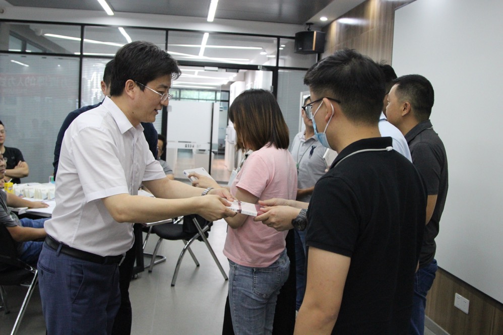 杨文浩老师-9月2-3日化妆品行业讲授《非人力资源的人力资源管理》课程