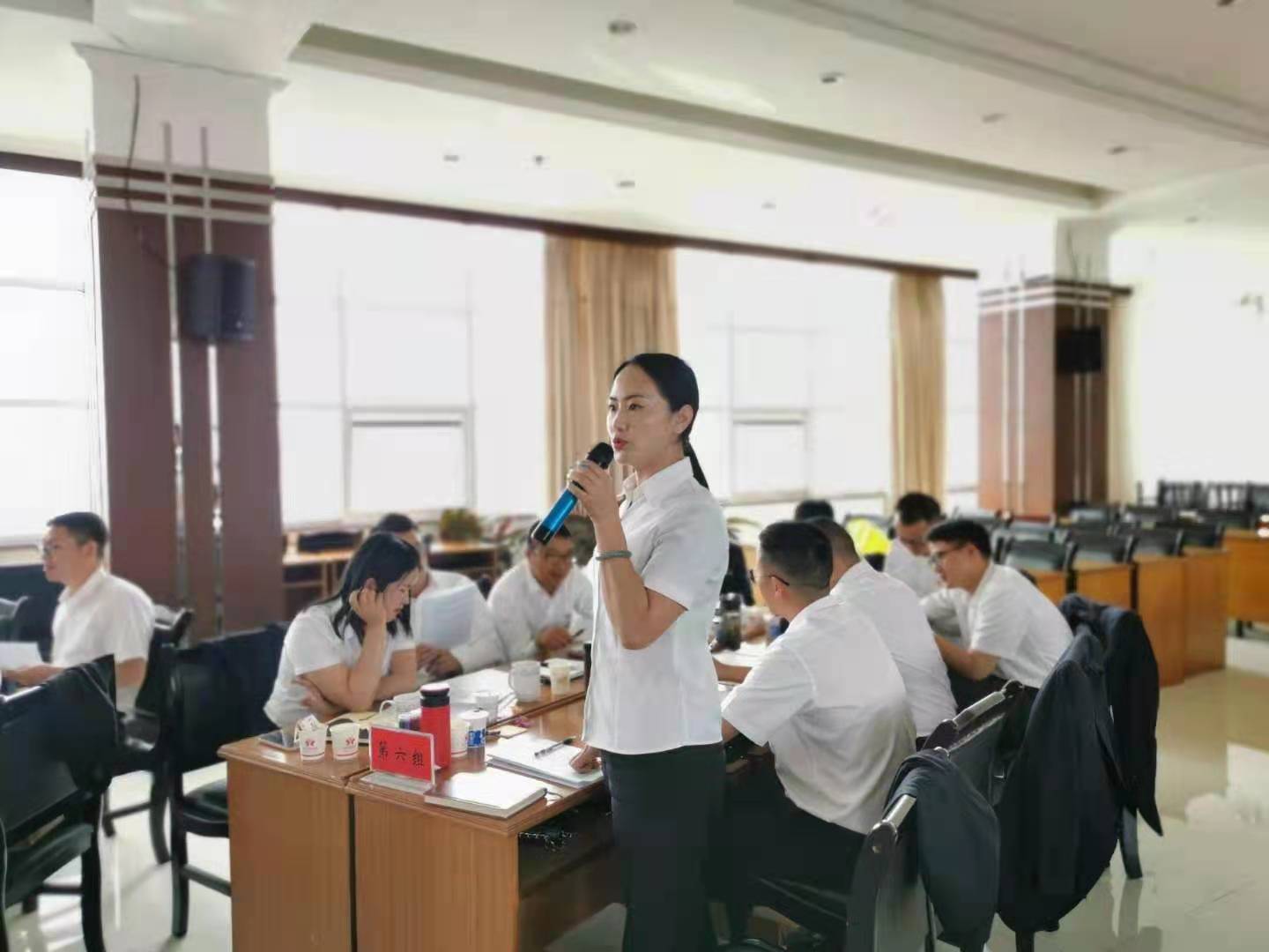 4月25日，周云飞老师为腾冲农商行讲授《支行长的四驱动力》课程圆满结束！