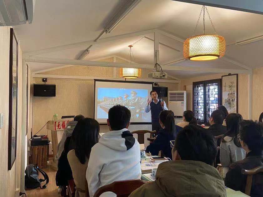 杨楠老师12月13日在江苏给招商银行讲授《高绩效团队建设》公开课程圆满结束！