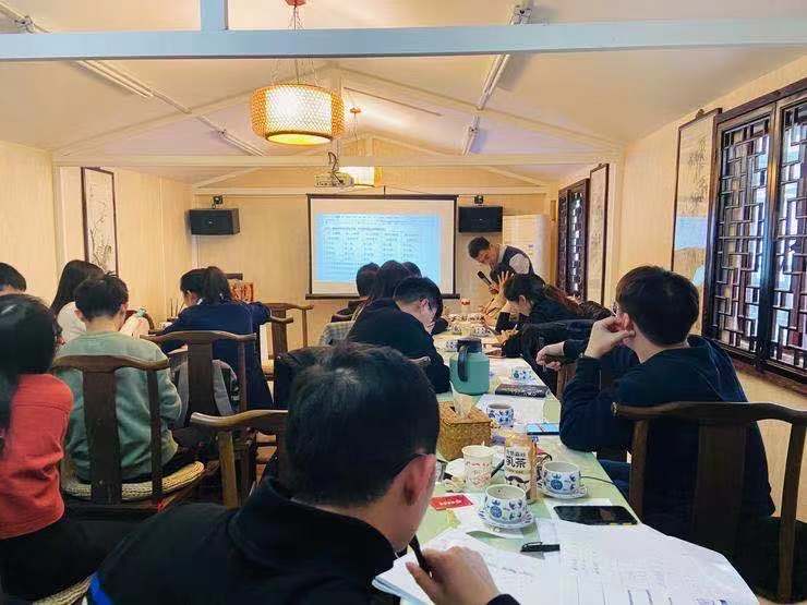 杨楠老师12月13日在江苏给招商银行讲授《高绩效团队建设》公开课程圆满结束！